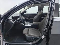 BMW 3 Series 325i M Sport Package - фото 10