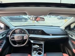 Changan Eado Enjoy Plus Blue Whale NE 1.4T GDI DCT Luxury Edition - фото 12