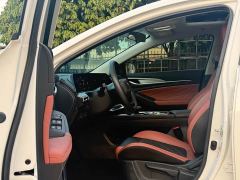 Changan Eado Enjoy Plus Blue Whale NE 1.4T GDI DCT Luxury Edition - фото 8