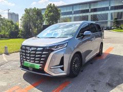 Denza D9 DM-i 1040 Premium - ფოტო 1