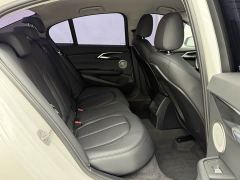 BMW 1 Series 120i M Sport - ფოტო 12