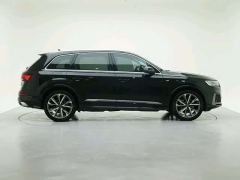 Audi Q7 55 TFSI quattro S line Sport - фото 8