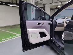 Li Auto i8 Standard Edition - ფოტო 7