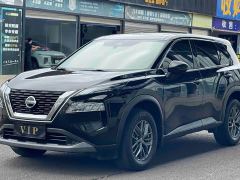 Nissan Qashqai VC-Turbo 300 CVT 2WD Luxury Edition - photo 1
