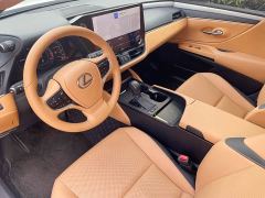 Lexus ES 200 Premium Edition - фото 10