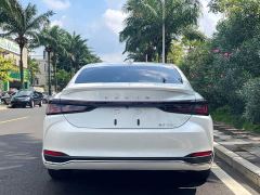 Lexus ES 200 Premium Edition - фото 8