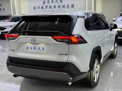 Toyota RAV4 2.0L CVT FWD Fashion Plus - photo 8