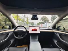 Tesla Model Y Rear-Wheel Drive - ფოტო 5