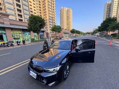 BMW 3 Series 330Li M Sport Night Edition Package - photo 18