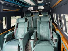 Toyota HIACE 3.5L Automatic - ფოტო 5