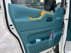 Toyota HIACE 3.5L Automatic - ფოტო 8