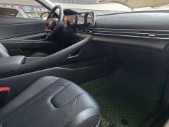 Hyundai Elantra 1.5L CVT Luxury - ფოტო 12