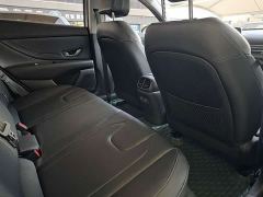 Hyundai Elantra 1.5L CVT Luxury - ფოტო 13