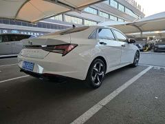 Hyundai Elantra 1.5L CVT Luxury - ფოტო 18