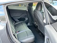 Tesla Model Y Rear-Wheel Drive - ფოტო 13