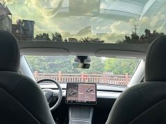 Tesla Model Y Rear-Wheel Drive - ფოტო 15