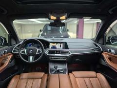 BMW X7 xDrive40i M Sport Luxury Package - фото 9