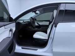 Tesla Model Y Rear-Wheel Drive - photo 12