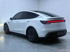 Tesla Model Y Rear-Wheel Drive - photo 4