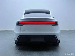 Tesla Model Y Rear-Wheel Drive - photo 6