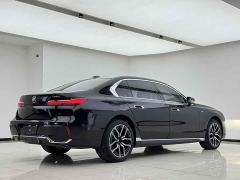 BMW 7 Series 735Li M Sport Package - ფოტო 12