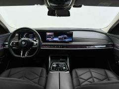 BMW 7 Series 735Li M Sport Package - ფოტო 8