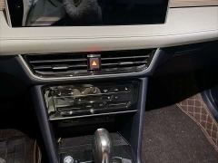 Volkswagen Touareg 300TSI FWD Full Moon Edition - photo 3