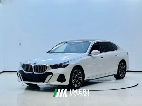 2025 BMW 5 Series 530Li Premier M Sport Package - ავტომობილი ჩინეთიდან