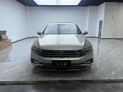 Volkswagen Magotan 330TSI DSG Luxury - ფოტო 2