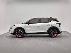 Lynk & Co 06 1.5T Halo Edition - фото 2