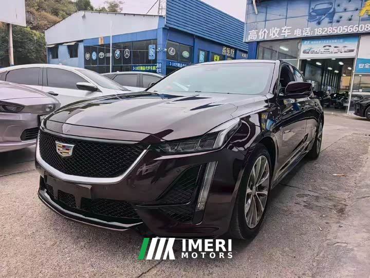 Cadillac CT5 28T Leading Sport