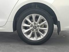 Toyota Corolla 1.2T S-CVT Luxury - ფოტო 12