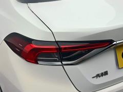 Toyota Corolla 1.2T S-CVT Luxury - ფოტო 15