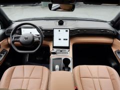NIO ES8 415KM Six-Seater - ფოტო 14