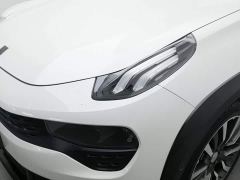 Lynk & Co 02 2.0TD Automatic Two-Wheel Drive Sport Champion Edition - фото 7