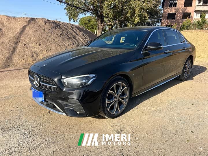 Mercedes-Benz E-Class E 300 L Sport Fashion Edition - car from China