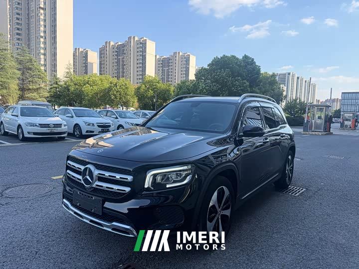 Mercedes-Benz GLB 200 Fashion Edition - car from China