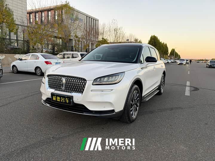 Lincoln Explorer 2.0T Two-Wheel Drive Premium - ავტომობილი ჩინეთიდან