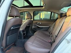 BMW 3 Series 325Li M Sport Package - ფოტო 15