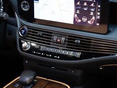 Lexus LS 500h Premium - photo 16