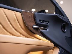 Lexus LS 500h Premium - photo 17