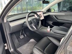 Tesla Model Y Rear-Wheel Drive - ფოტო 5