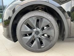 Tesla Model Y Rear-Wheel Drive - ფოტო 9