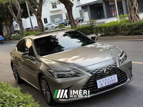 2025 Lexus ES 200 Premium Edition - car from China