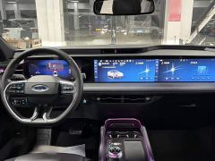 Ford Mondeo 2.0T EcoBoost Premium - photo 18