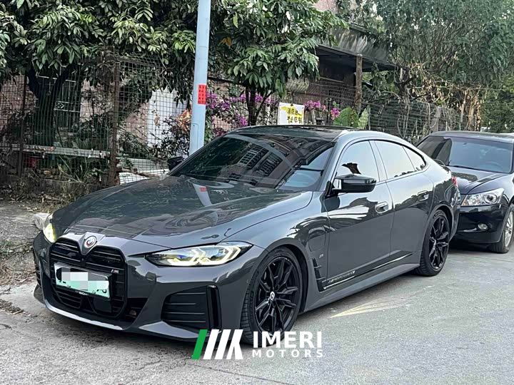 BMW i4 M50