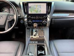Toyota Vellfire Crown Hybrid 2.5L HV Premium Edition - фото 5