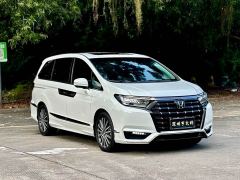 Honda Odyssey 2.0L e:HEV Luxury - ფოტო 3