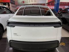 Tesla Model Y Rear-Wheel Drive - ფოტო 3