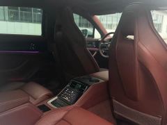 Porsche Panamera Executive Extended Wheelbase 2.9T - ფოტო 16